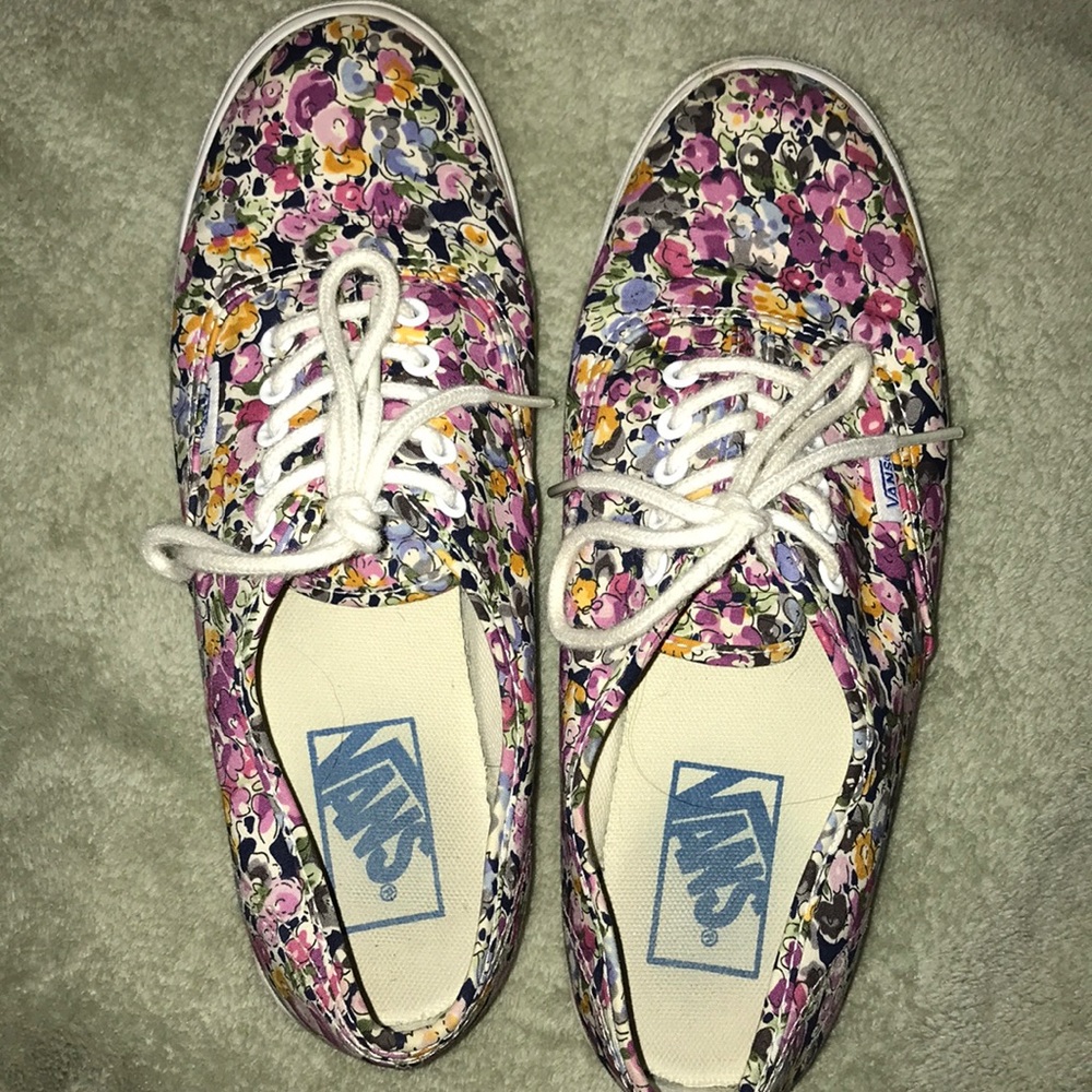 Flower Patterned Canvas Vans